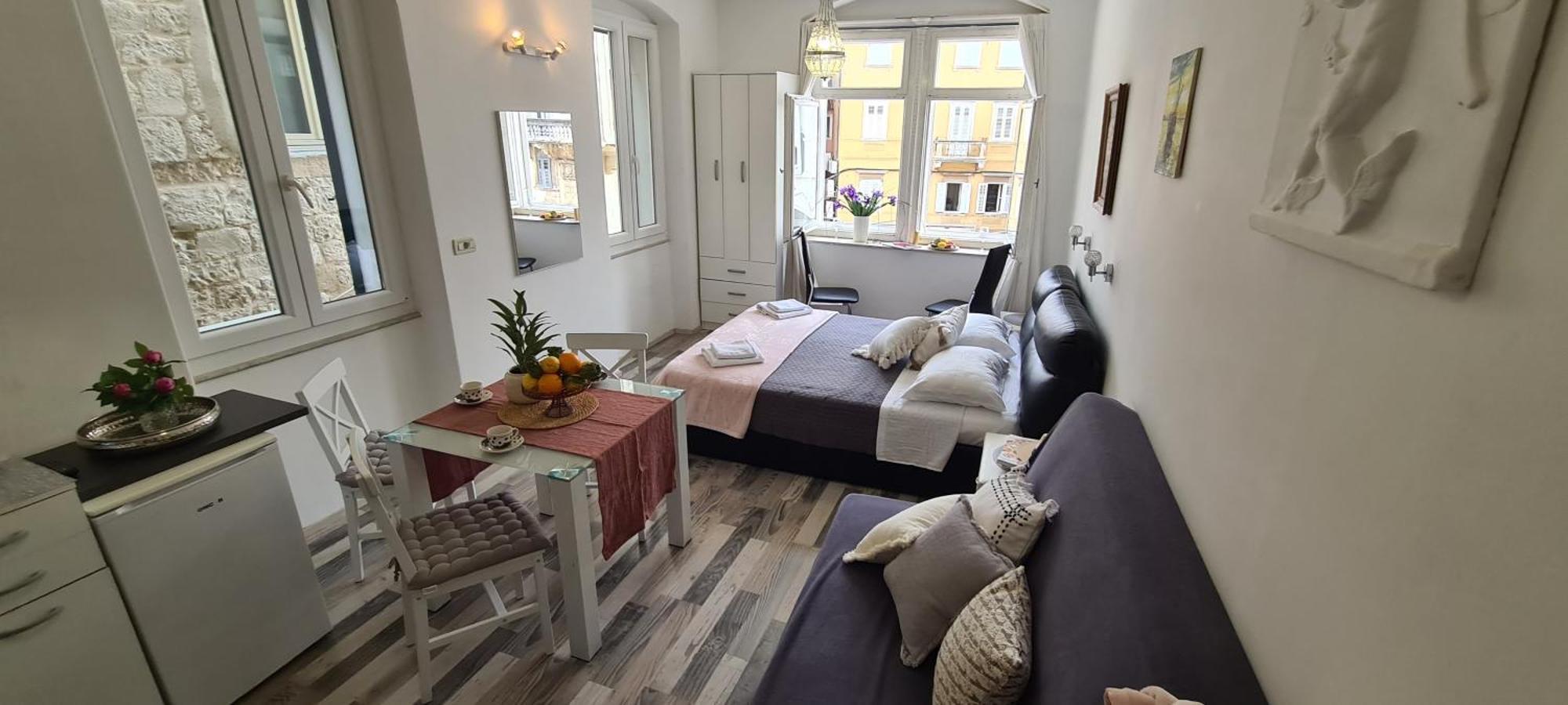 Old Square View Apartment Split Extérieur photo